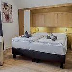 Wollmert 3*